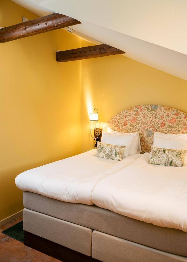 Ruth, Worldhotels Crafted Hotel 4*