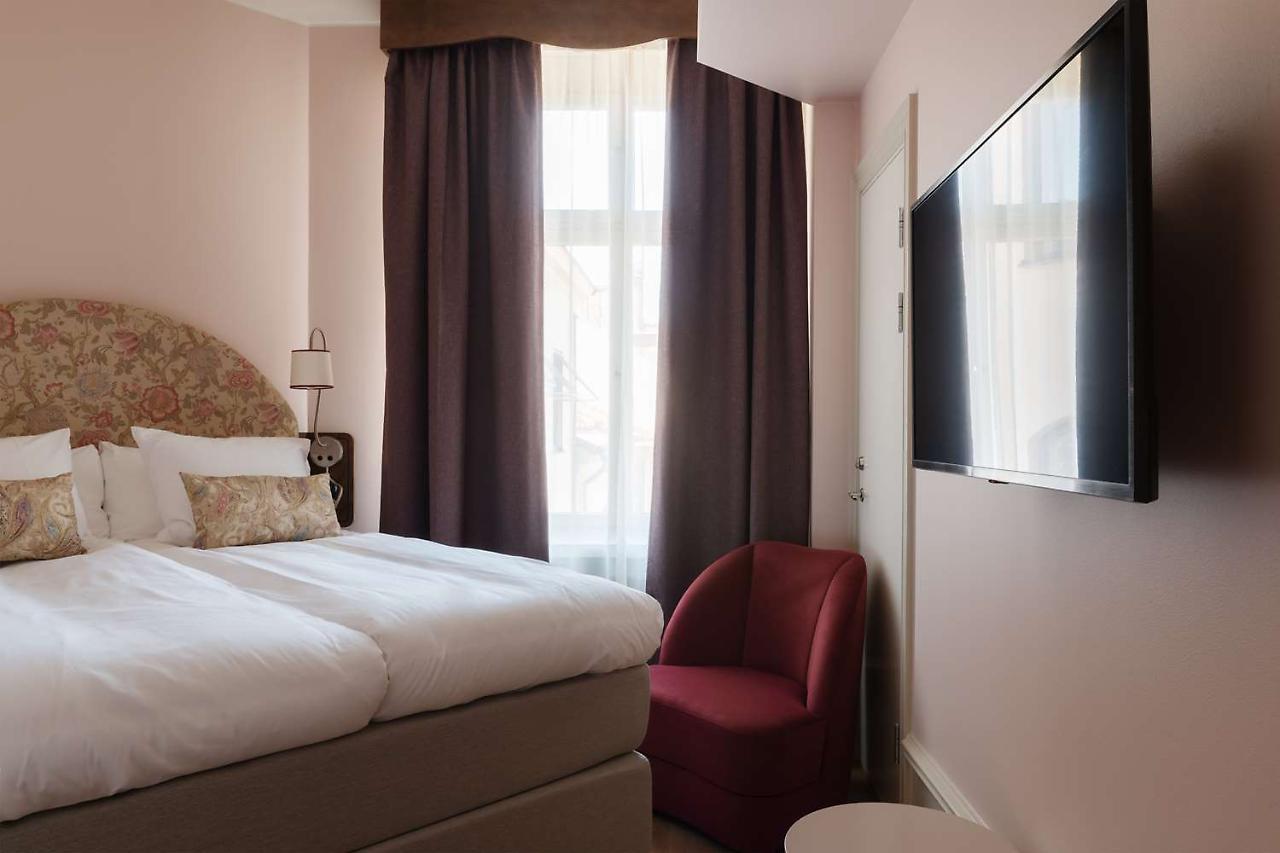 Ruth, Worldhotels Crafted Hotel 4*