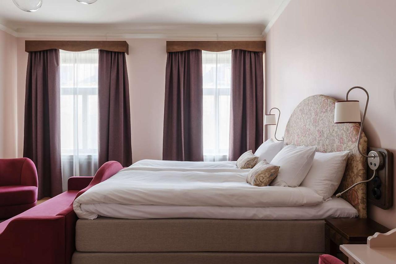 Ruth, Worldhotels Crafted Hotel 4*